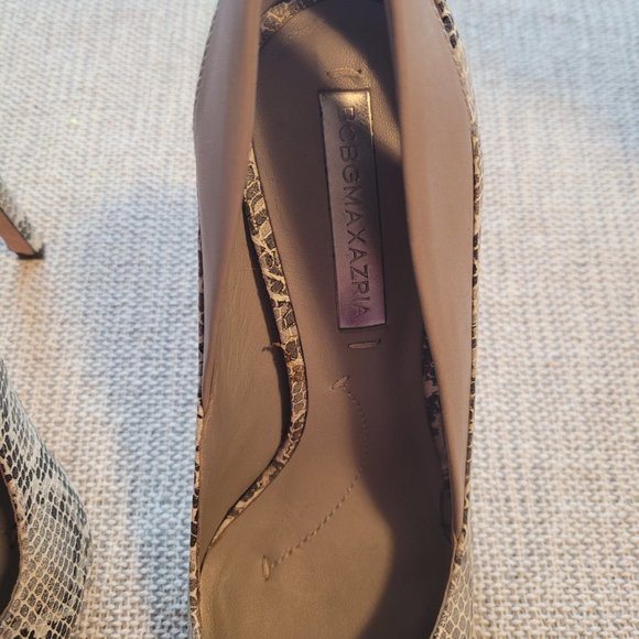 BCBGMaxazria Gray Heel - Picture 2 of 5